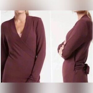 Athleta Maroon Wrap Long Sleeve Top Sz Med Thumb Holes Casual Comfy Balletcore